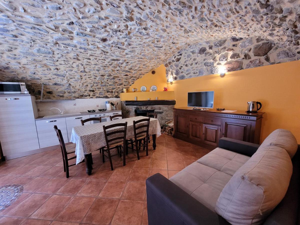 La Casa Sull' Altopiano Mountain Lake Iseo Hospitality Bossico Luaran gambar