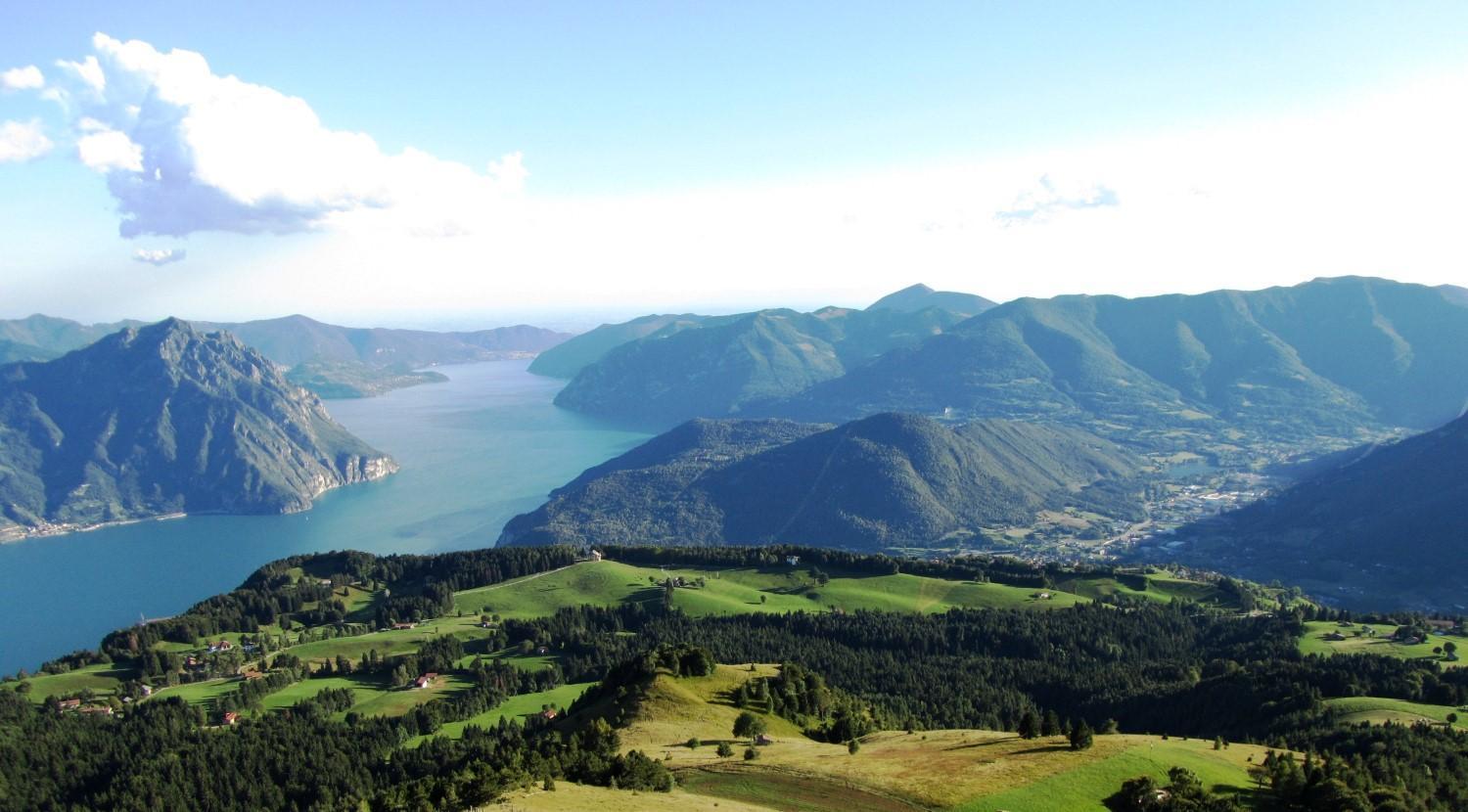La Casa Sull' Altopiano Mountain Lake Iseo Hospitality Bossico Luaran gambar